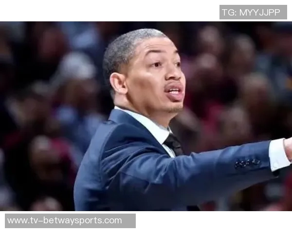 卢指导谈球队深度与经验球员年纪越大更显实力与智慧 卢指导谈球队深度与经验球员年纪越大更显实力与智慧