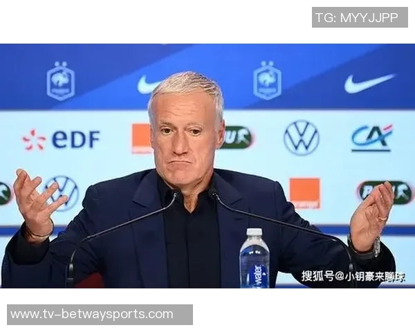 德尚怒斥法国队半场表现太慢亟需提升比赛节奏与活力 德尚怒斥法国队半场表现太慢亟需提升比赛节奏与活力