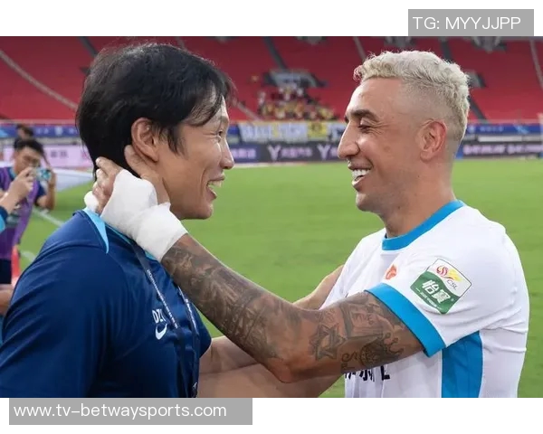 祝福武汉三镇队代理主教练邓卓翔生日快乐愿他带领球队再创辉煌 祝福武汉三镇队代理主教练邓卓翔生日快乐愿他带领球队再创辉煌