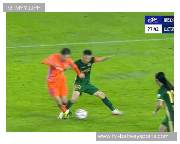 瓦科制造点球机会却被赵博扑出泰山与浙江依然战成平局 瓦科制造点球机会却被赵博扑出泰山与浙江依然战成平局