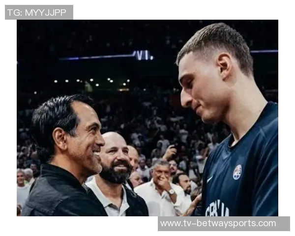 约维奇表达希望首发出场的愿望理解斯波的战术选择与决策