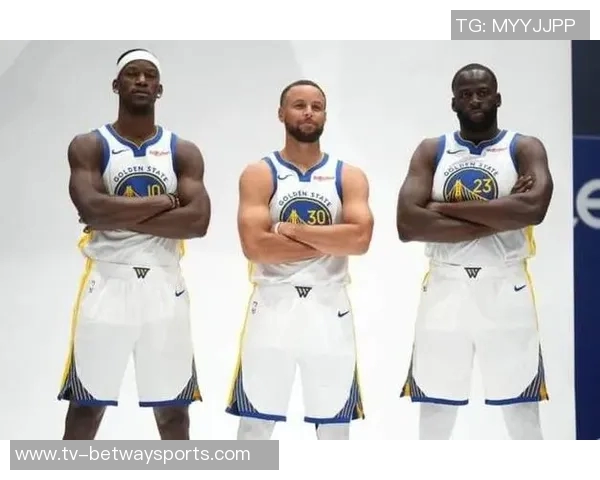 科尔透露巴特勒脚踝轻微扭伤季前赛首战库里追梦预计各打15分钟