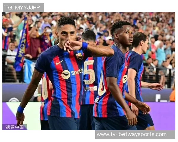 巴萨主席缺席莱万进球停滞会议引发外界关注 巴萨主席缺席莱万进球停滞会议引发外界关注